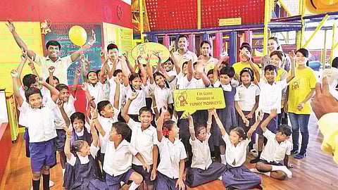 அனைவரிடத்திலும் அன்பு செலுத்துங்கள்!