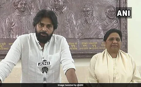 மாயாவதியுடன் ஆந்திராவின் புகழ்பெற்ற நடிகர் அமைத்த தேர்தல் கூட்டணி   