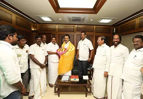 நோட்டாவோடு போட்டி போட்டுக் கொண்டிருக்கும் பாஜகவுக்கு ஐந்து சீட்டா?: கொந்தளித்த ராஜகண்ணப்பன் 