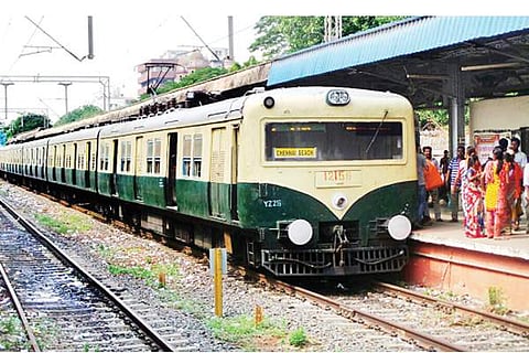 ராயபுரம்-சென்னை கடற்கரை யார்டில் பராமரிப்பு பணி:  மார்ச் 30 வரை ரயில் சேவையில் மாற்றம்