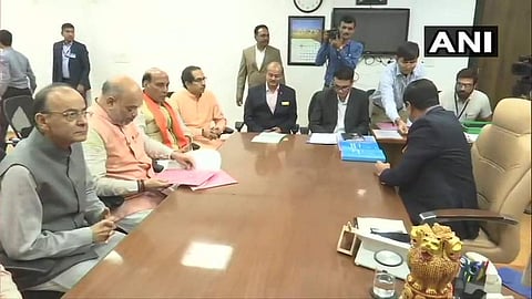 காந்திநகரில் அமித் ஷா வேட்புமனு தாக்கல்