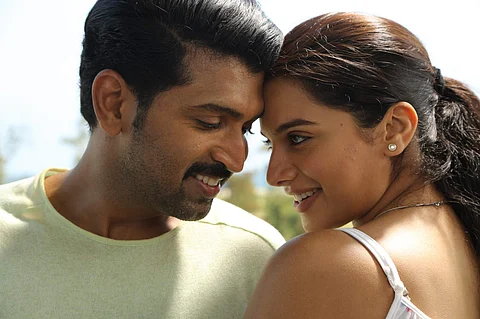 பந்தயத்தில் முந்திய அருண் விஜய் நடித்த தடம்: தமிழகம் முழுக்க அமோக வரவேற்பு!