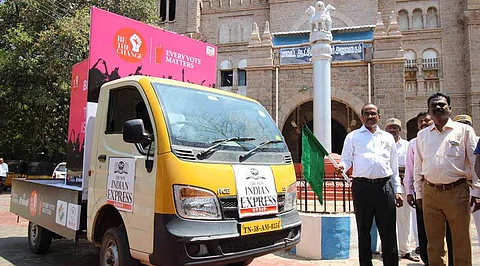 எக்ஸ்பிரஸ் குழுமம் சார்பில் வாக்காளர் விழிப்புணர்வு வாகன பிரசாரம்