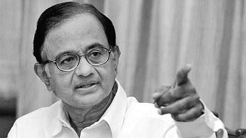 கர்நாடகத்தில் ஜனநாயக படுகொலை நடக்கிறது