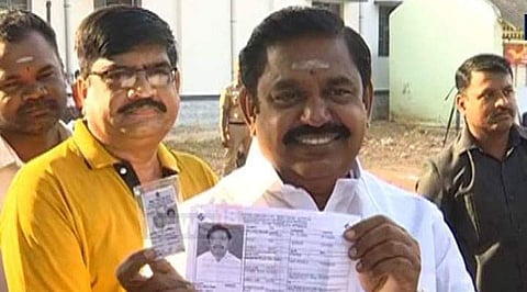 மக்களவைத் தேர்தல் 2019: வாக்களித்த பிரபலங்கள்