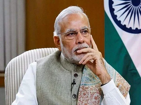 ஒக்கி, கஜா புயல்களில் மெத்தனம் காட்டிய மத்திய அரசு ஃபானிக்கு முந்தியது ஏன்?