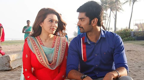 100 படத்தின் ஸ்டில்ஸ்