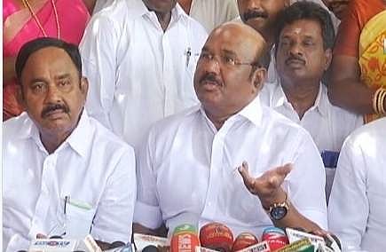 மீனவர்களுக்கு மீன்பிடித் தடைக் காலத்துக்கான நிவாரணத் தொகை விடுவிப்பு: ஜெயக்குமார் தகவல் 