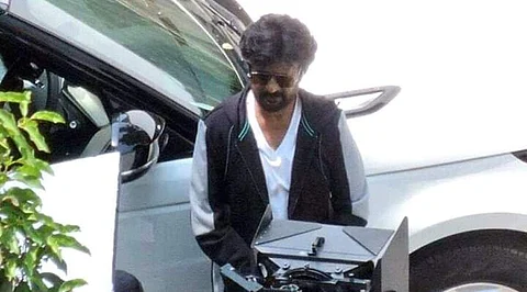 தர்பார் படத்தில் ரஜினியுடன் நடித்த ஜீவாவுக்கு குவியும் பாராட்டுக்கள்!