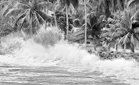 பருவமழை: கேரளத்தில் 4 மாவட்டங்களுக்கு ரெட் அலர்ட்