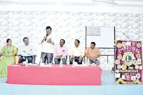 கண்தானத்தில் 5 உலக சாதனை விருது பெற்றுள்ளவர் இவர்!