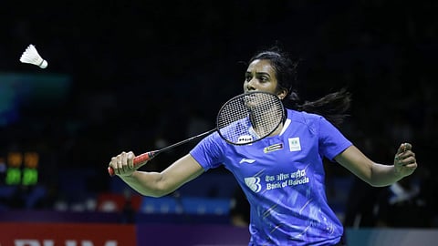 மின்னும் தங்கம்!