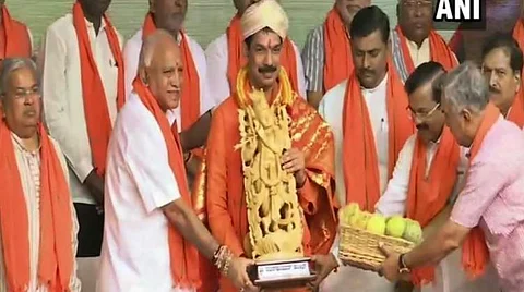 கர்நாடக பாஜக புதிய தலைவராக நலின் குமார் கதீல் பதவியேற்பு