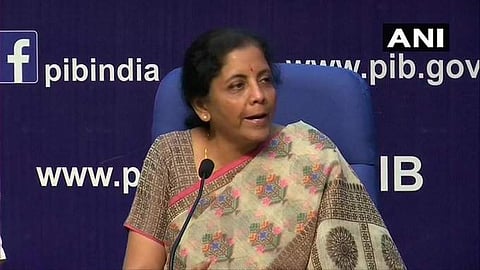 எந்தெந்த பொதுத்துறை வங்கிகள் இணைகின்றன? - அமைச்சர் நிர்மலா சீதாராமன் பேட்டி