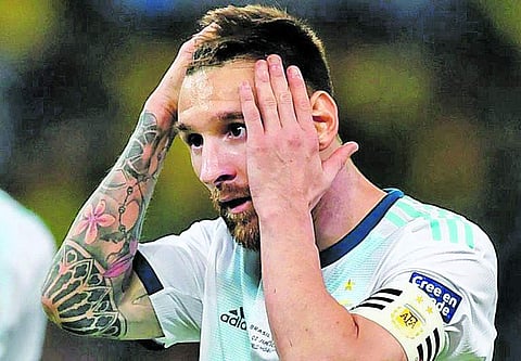 மெஸ்ஸிக்கு 3 மாதங்கள் தடை