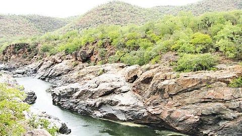 மேக்கேதாட்டு பகுதி (கோப்புப் படம்).