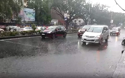சென்னையில் பரவலாக மழை