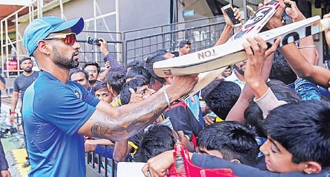 கிரிக்கெட் அணி நிர்வாகம் இளம் வீரர்களுக்கு கூடுதல் அவகாசம் வழங்கும்