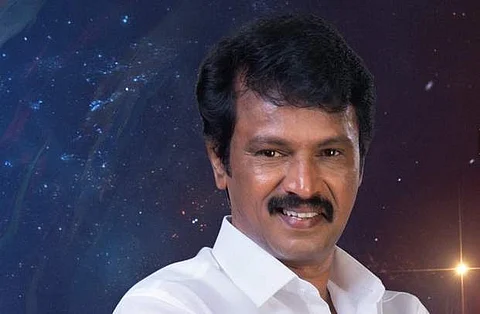 பிக் பாஸிலிருந்து வெளியேறிய பிறகு இயக்குநர் சேரன் வெளியிட்ட முதல் ட்வீட்!