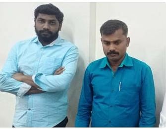 லாரி ஓட்டுநரைக் கொன்ற வழக்கில் இரட்டை ஆயுள் தண்டனை விதிக்கப்பட்ட அருண் குமாா், தமிழரசு.