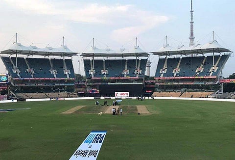 இடிக்கப்படும் உடற்பயிற்சிக் கூடம்: ஐபிஎல் போட்டிக்குத் திறக்கப்படும் சேப்பாக்கம் மைதானத்தின் மூன்று மாடங்கள்!