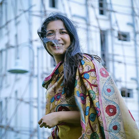 மெட்ராஸ் படத்தின் மூலம் தமிழ் சினிமாவில் ஹீரோயினாக அறிமுகமான கேத்ரின் தெரசா. படங்கள் - ட்விட்டர்