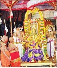 திருமலையில் கருட சேவை