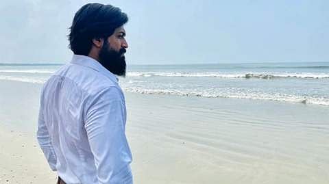 கேஜிஎஃப் 2 படப்பிடிப்பில் மீண்டும் இணைந்த யாஷ்!