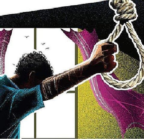 கடன் தொல்லையால் அசாமில் ஒரே குடும்பத்தில் 5 பேர் தற்கொலை