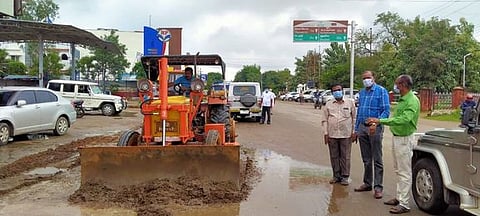 புதுகை பழைய பேருந்து நிலையம் சீரமைப்புப் பணி தொடக்கம்