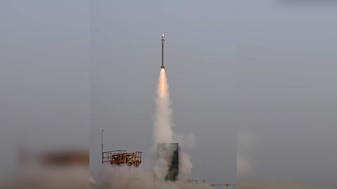 நவீன ரக ஏவுகணை சோதனை வெற்றி