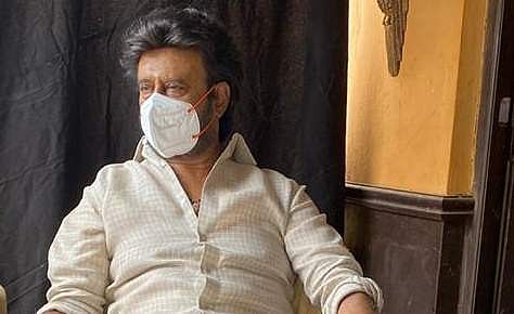 நடிகா் ரஜினிகாந்த் மருத்துவமனையில் அனுமதி