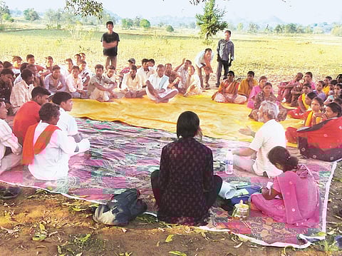 முந்தி இருப்பச் செயல் 28 - சுப. உதயகுமாரன்