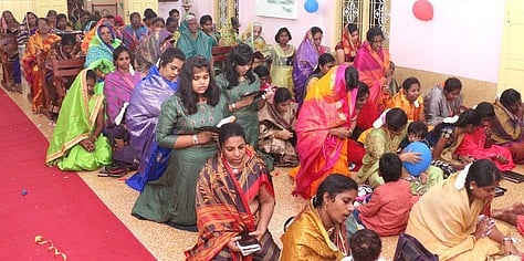 திருச்செந்தூா் ஆலந்தலையில் தலைமையில் கிறிஸ்துமஸ் சிறப்புத் திருப்பலி