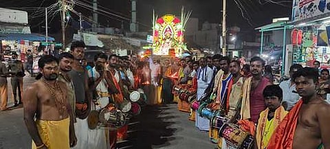 பாலக்கோட்டில் சுவாமி ஐயப்பன் வீதி உலா