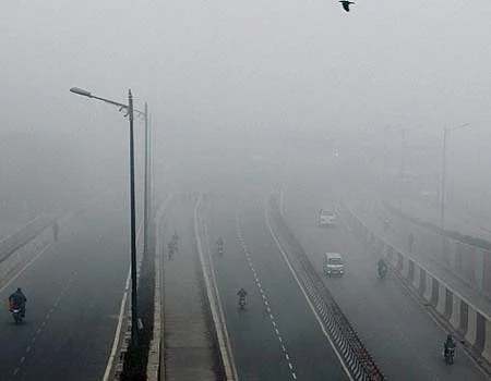 China issues orange alert for cold wave