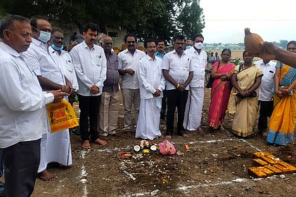 திருக்கோவிலூரில் கபிலருக்கு நினைவுத் தூண்: பூமிபூஜையுடன் பணிகள் தொடக்கம்