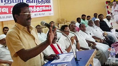 மதுக்கூா் ராமலிங்கம்.