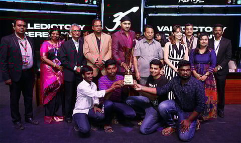 வாழ்வின் லட்சியத்தை அடைய கடின முயற்சியில் ஈடுபட வேண்டும்: ஹா்பஜன் சிங்