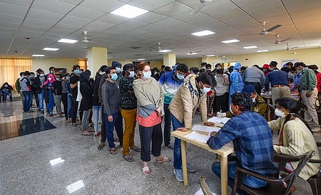 சீனாவில் பரவி வரும் காய்ச்சல்