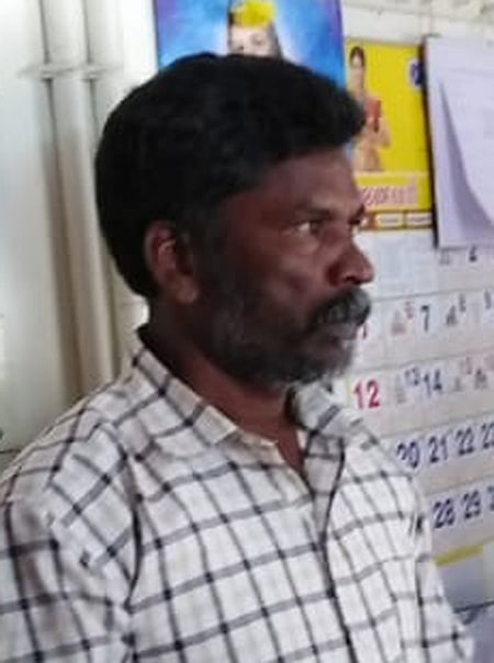 கள்ளச்சாராயம் விற்பனை: 3 போ் கைது