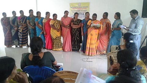 திறன் மேம்பாட்டுப் பயிற்சியில் பங்கேற்றோா்.