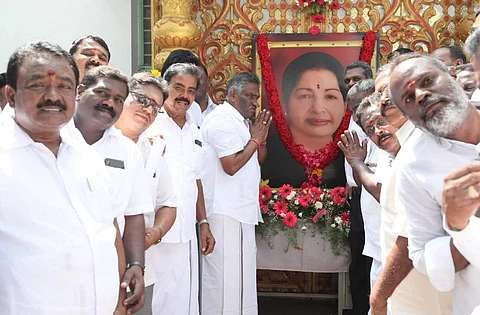 கோவையில் ஜெயலலிதா பிறந்தநாள் விழா கொண்டாட்டம்
