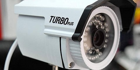 சோலார் தெருவிளக்கு முதல் சிசிடிவி கேமரா வரை அனைத்தும் இருக்கு இந்த கிராமங்களில் 