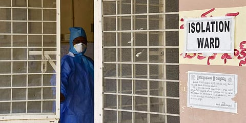 கர்நாடகத்தில் கரோனா அறிகுறியுடன் சிகிச்சை பெற்று வந்த முதியவர் மரணம்?