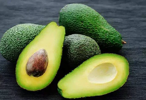 உடல் எடை குறைய, நினைவுத்திறன் அதிகரிக்க அவோகடோ பழம்
