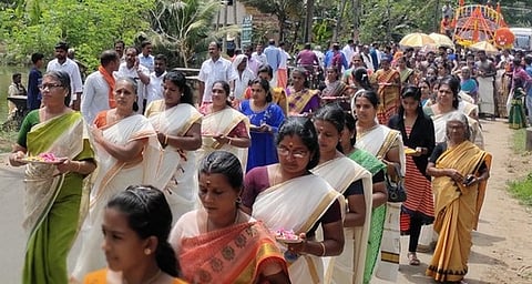 திருநந்திக்கரை நந்தீசுவரா் ஆலயத்திற்கு புதிய கொடிமரம்