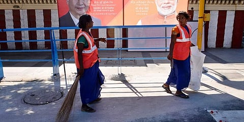 துய்மைப் பணியாளர்கள் (கோப்புப் படம்)