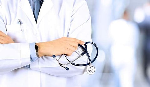 சா்க்கரை நோயால் பாதித்த மருத்துவப் பணியாளா்களுக்கு விலக்கு