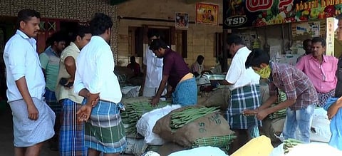 ஆண்டிபட்டி ஏலச் சந்தையை இடமாற்றம் செய்ய கோரிக்கை